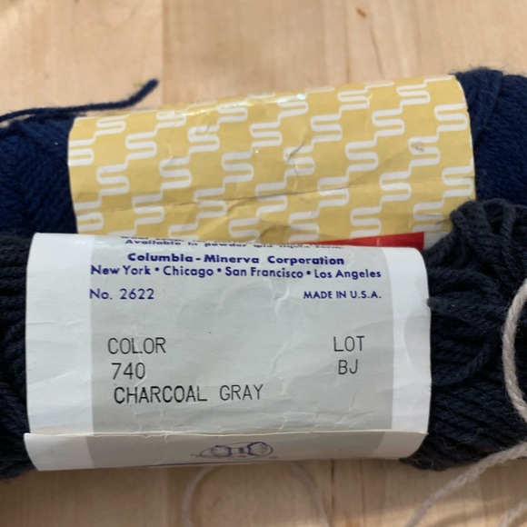 Coats & Clark’s Red Heart Super Fingering Virgin Wool Bundle - Picture 4 of 6